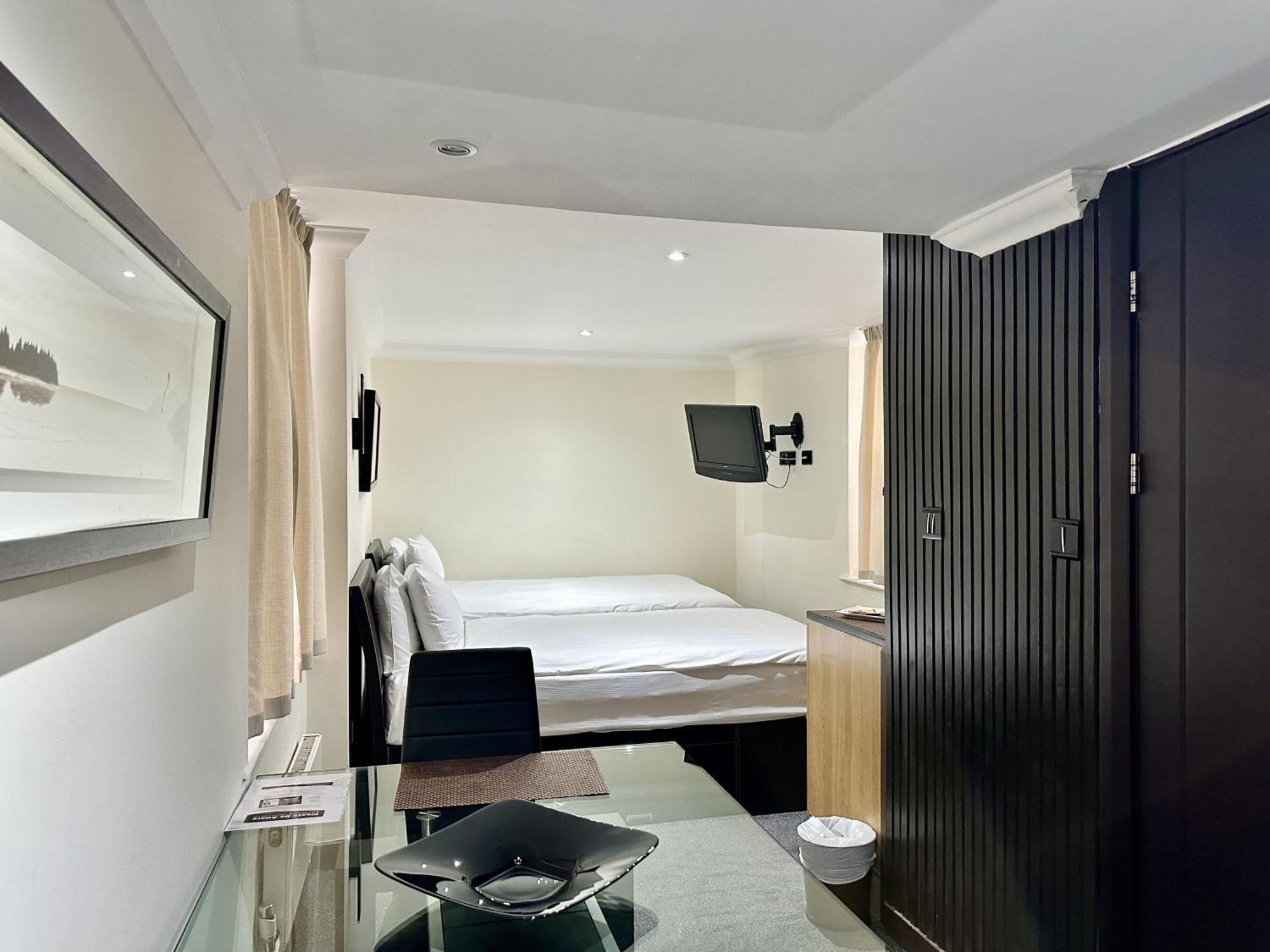 The Royale Chulan Hyde Park Londres